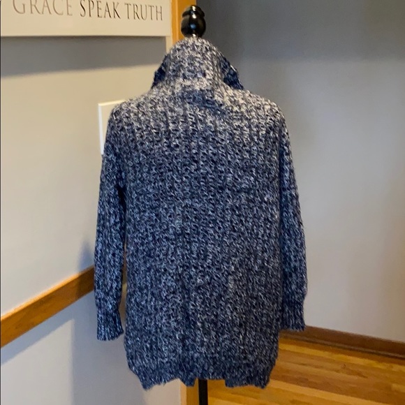 Blue & white sweater/wrap szM ! - Picture 3 of 4